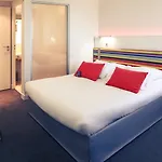 Mercure De France מלון אנגולם
