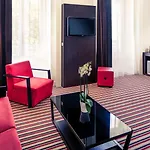 Mercure De France מלון