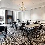 Mercure De France 호텔