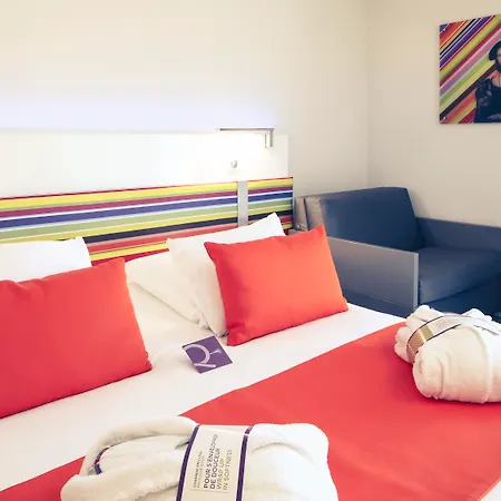 Mercure De France 호텔