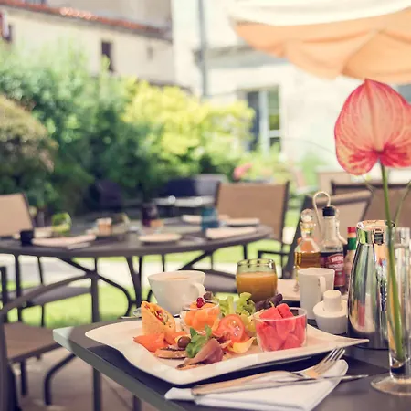 Mercure De France 4*