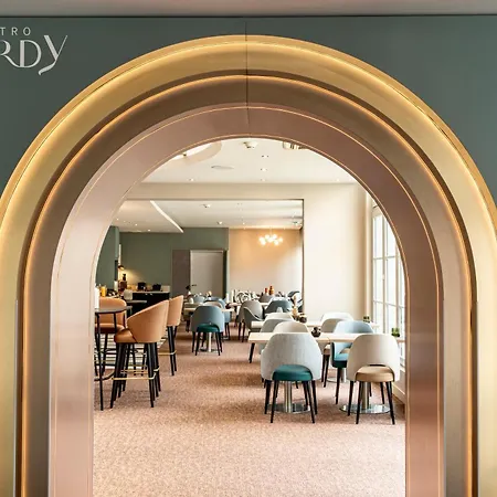 Mercure De France Hotel 4*