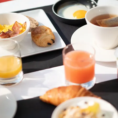 Hotel Mercure De France 4*