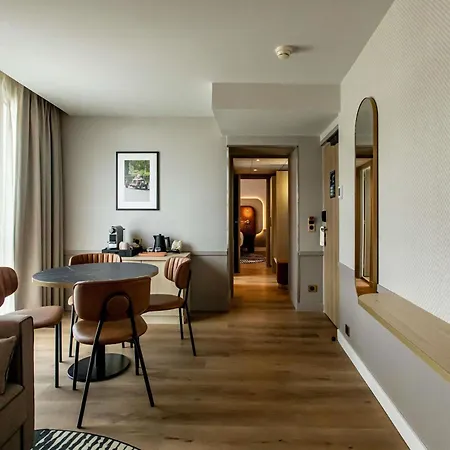 Mercure De France 호텔 앙굴렘