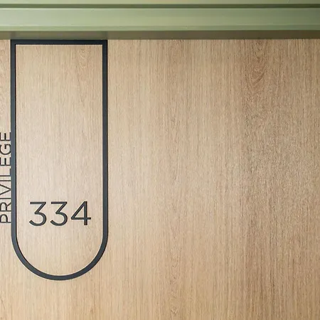 Mercure De France Hotel 4*