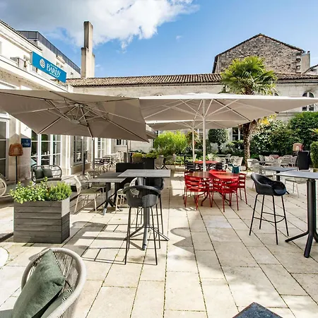 Mercure De France 4*