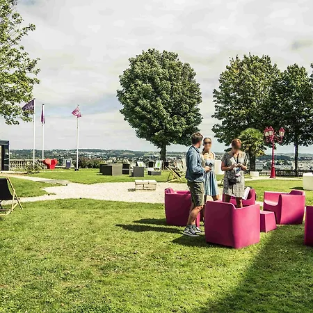 Mercure De France 4*