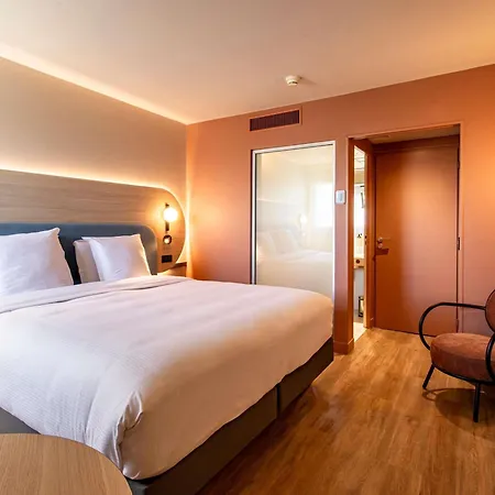 Mercure De France Hotel