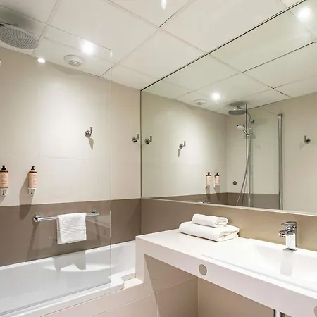Mercure De France Hotel 4*