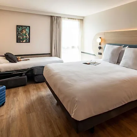 Mercure De France Hotel 4*