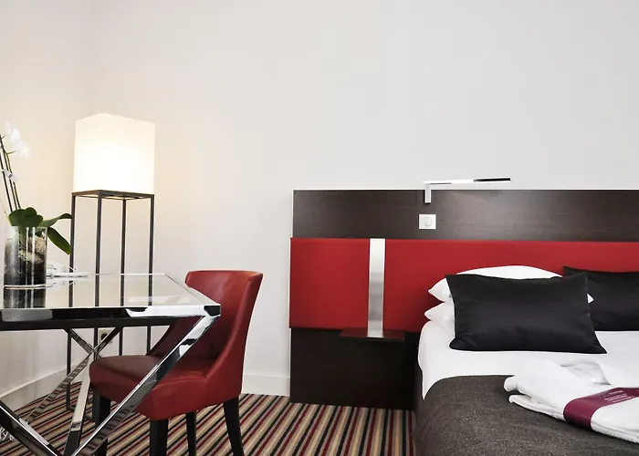Hotel Mercure De France 4*