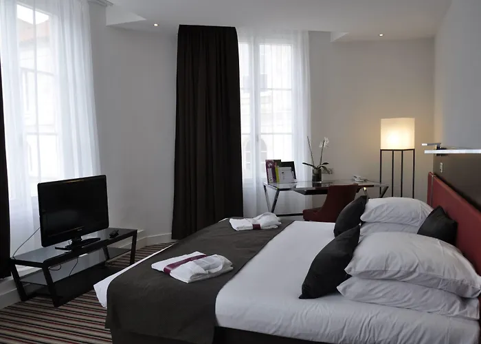 Mercure De France Hotel 4*