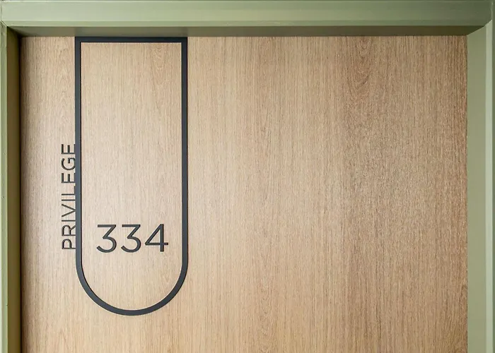 Mercure De France Hotel 4*