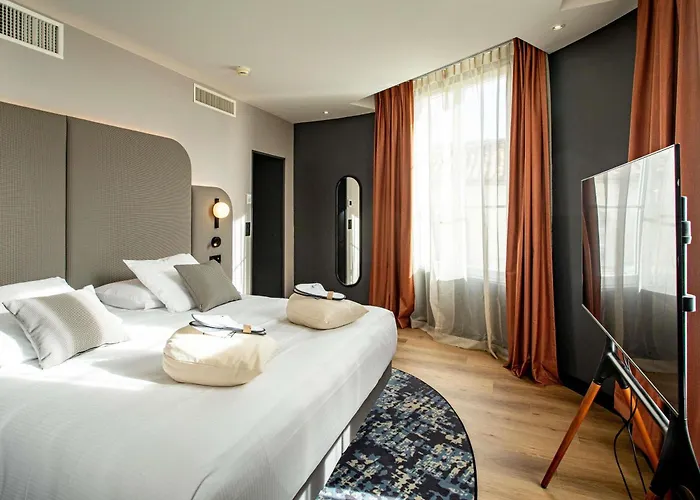 Mercure De France Hotel