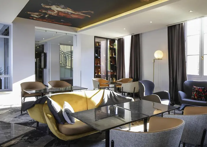 Hotel Mercure De France 4*